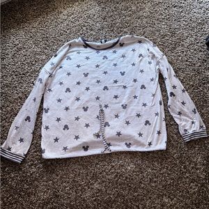 Plus size Woman’s Disney Mickey Mouse PJ set